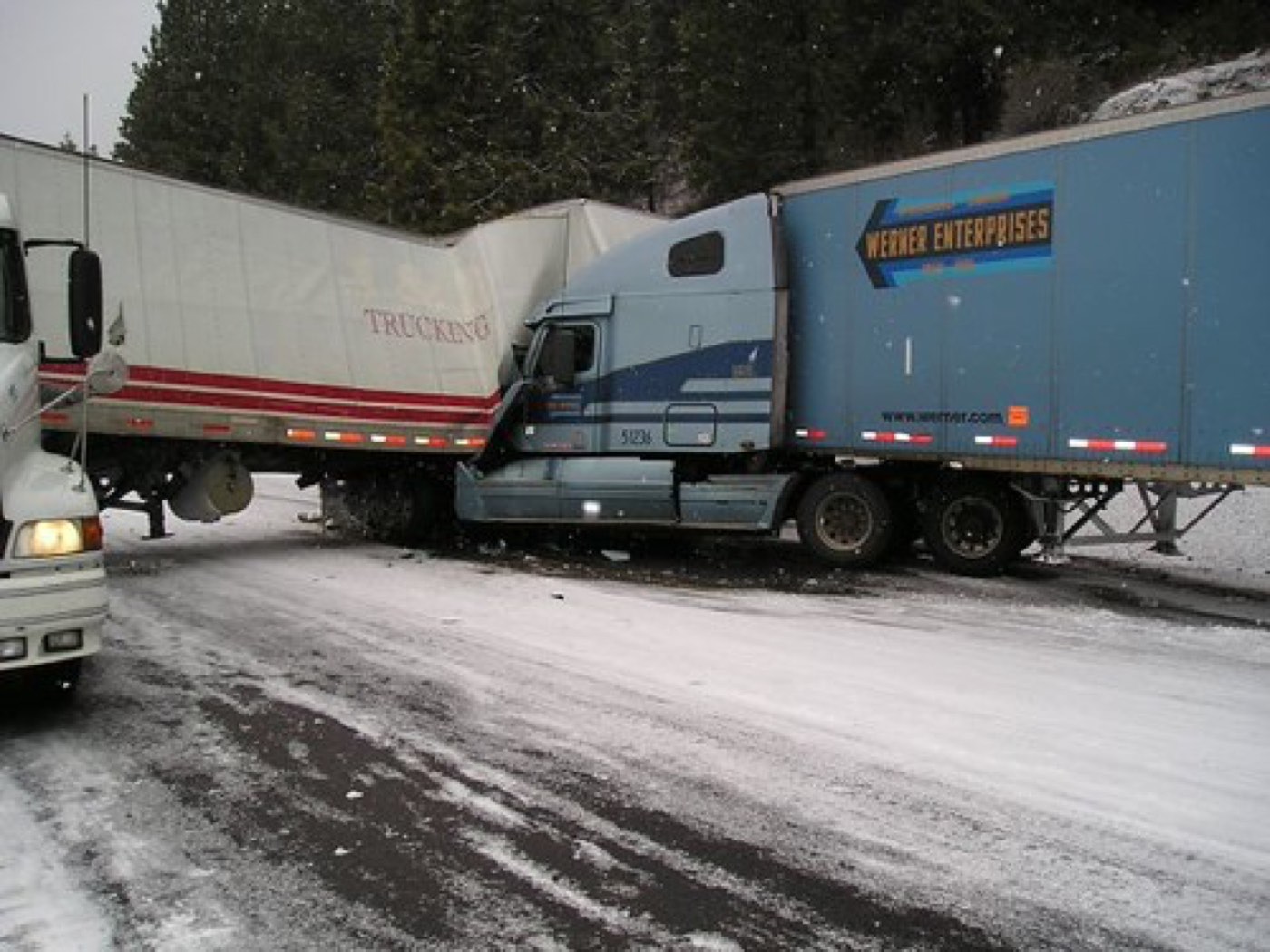 How to Drive Safely on Ice and Snow in Norfolk