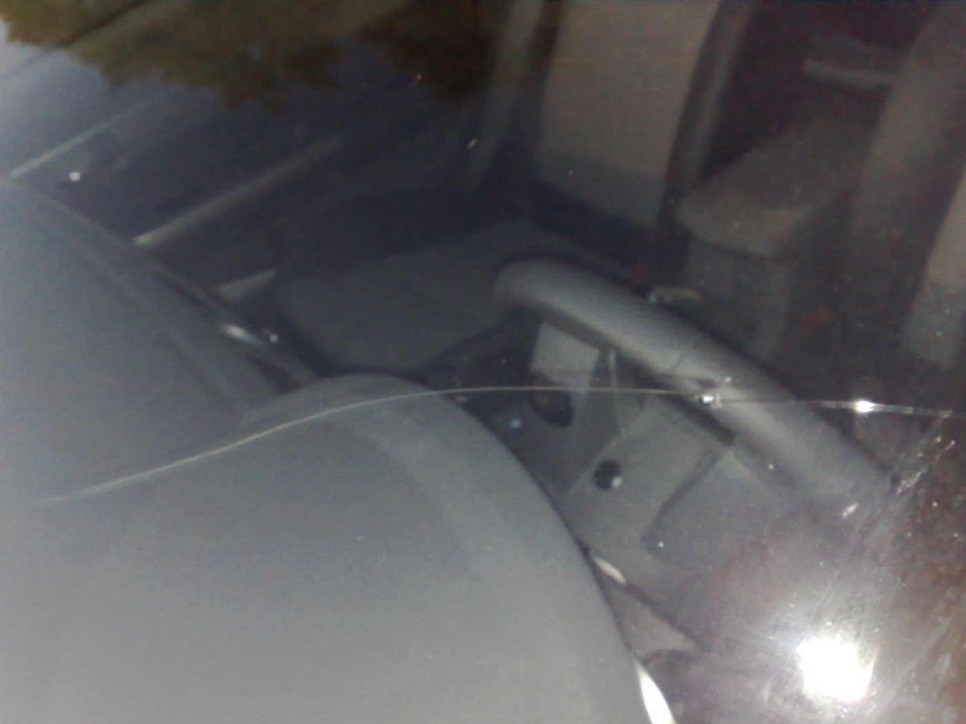 Windscreen Chip: Repair or Replacement?