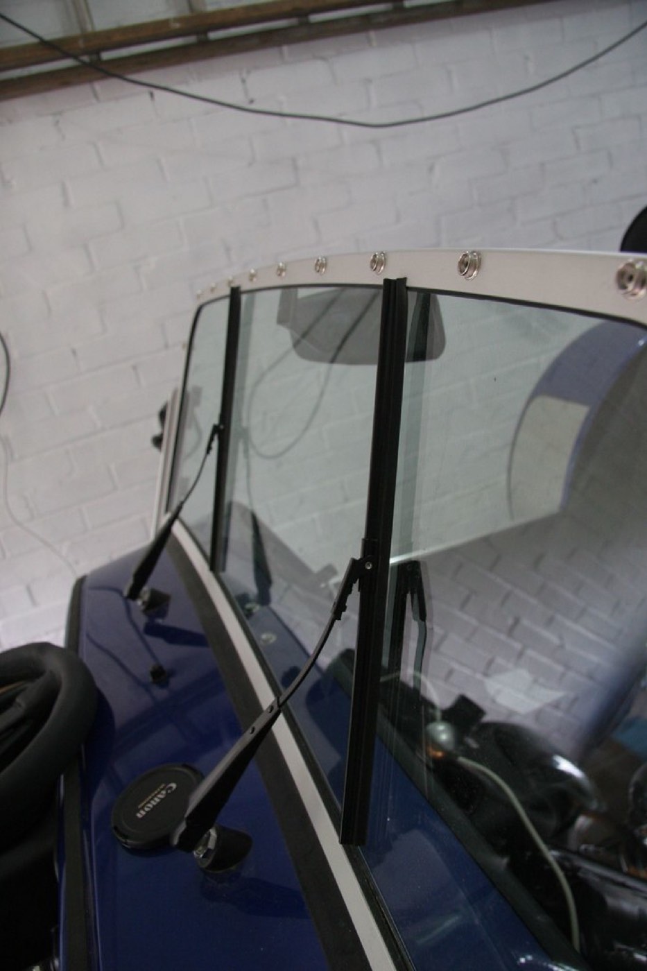 Wiper Blades: When and How to Replace Them